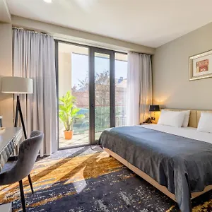 https://cityhub.alltbilisihotels.com